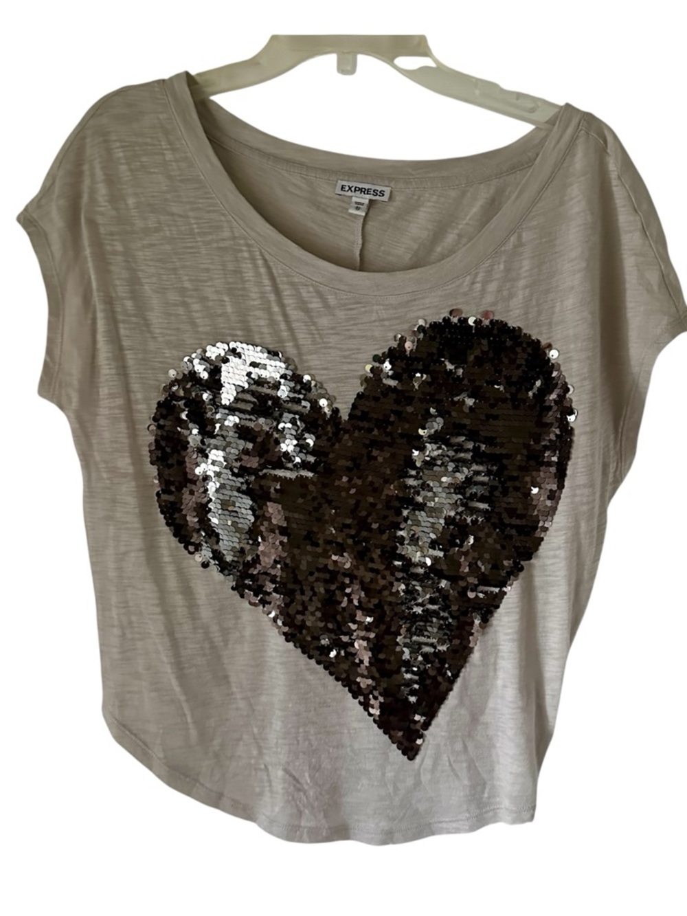 Express Women's Beige Scoop Neck Tee with Reversible Sequin Heart